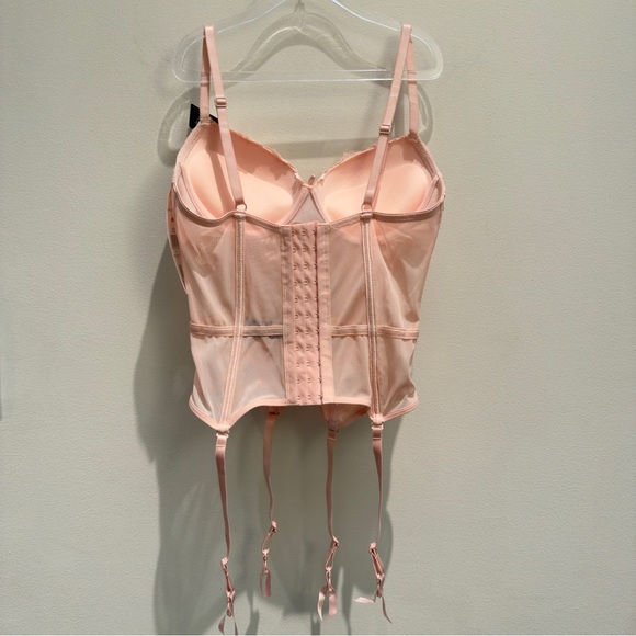 NWT- Rene Rofe Light Pink Blush Lace Bustier With Garters Lingerie Small Womens - Picture 6 of 7